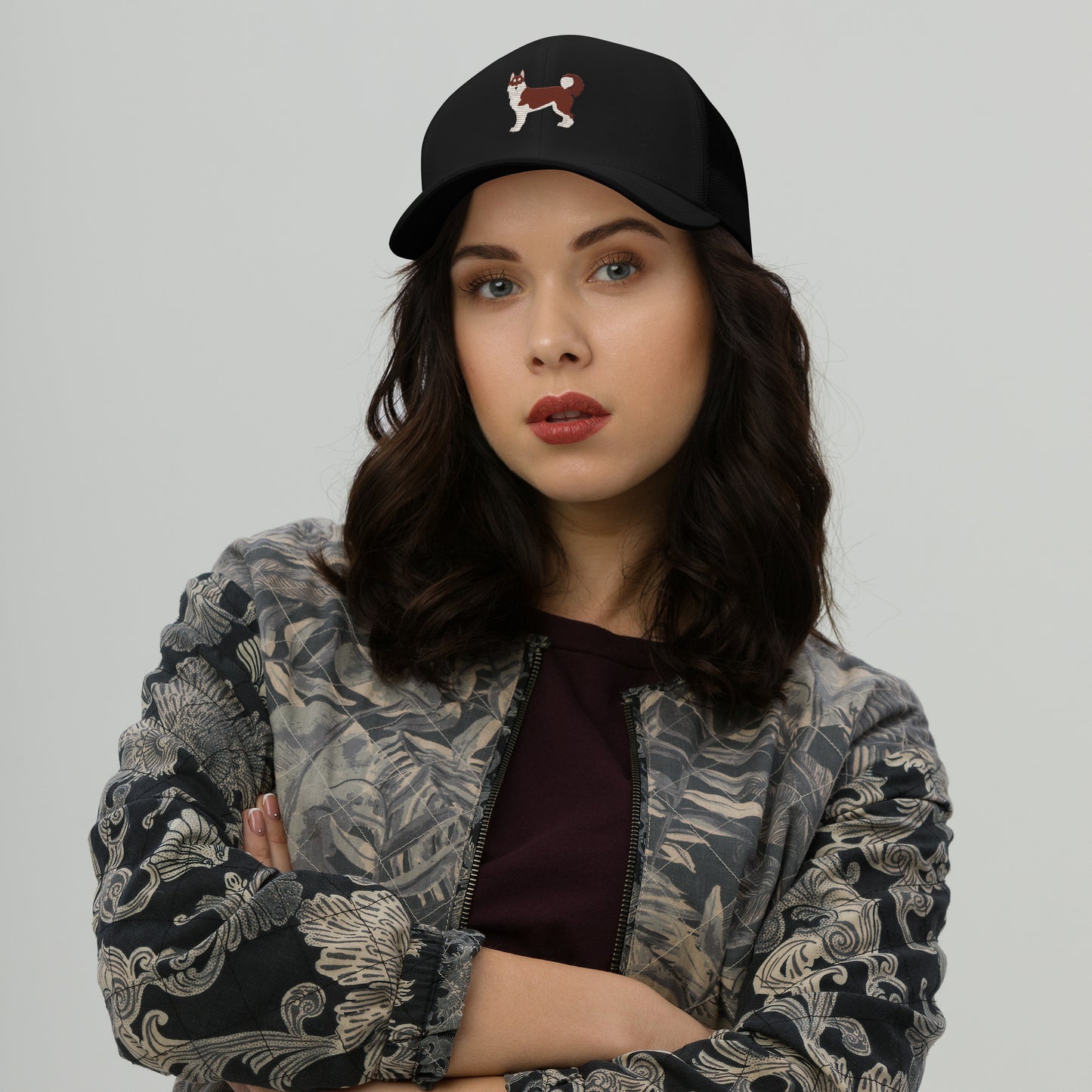 Alaskan Malamute Trucker Cap - Embroidered - Wildlife Soul Alaskan Malamute Trucker Cap - Embroidered