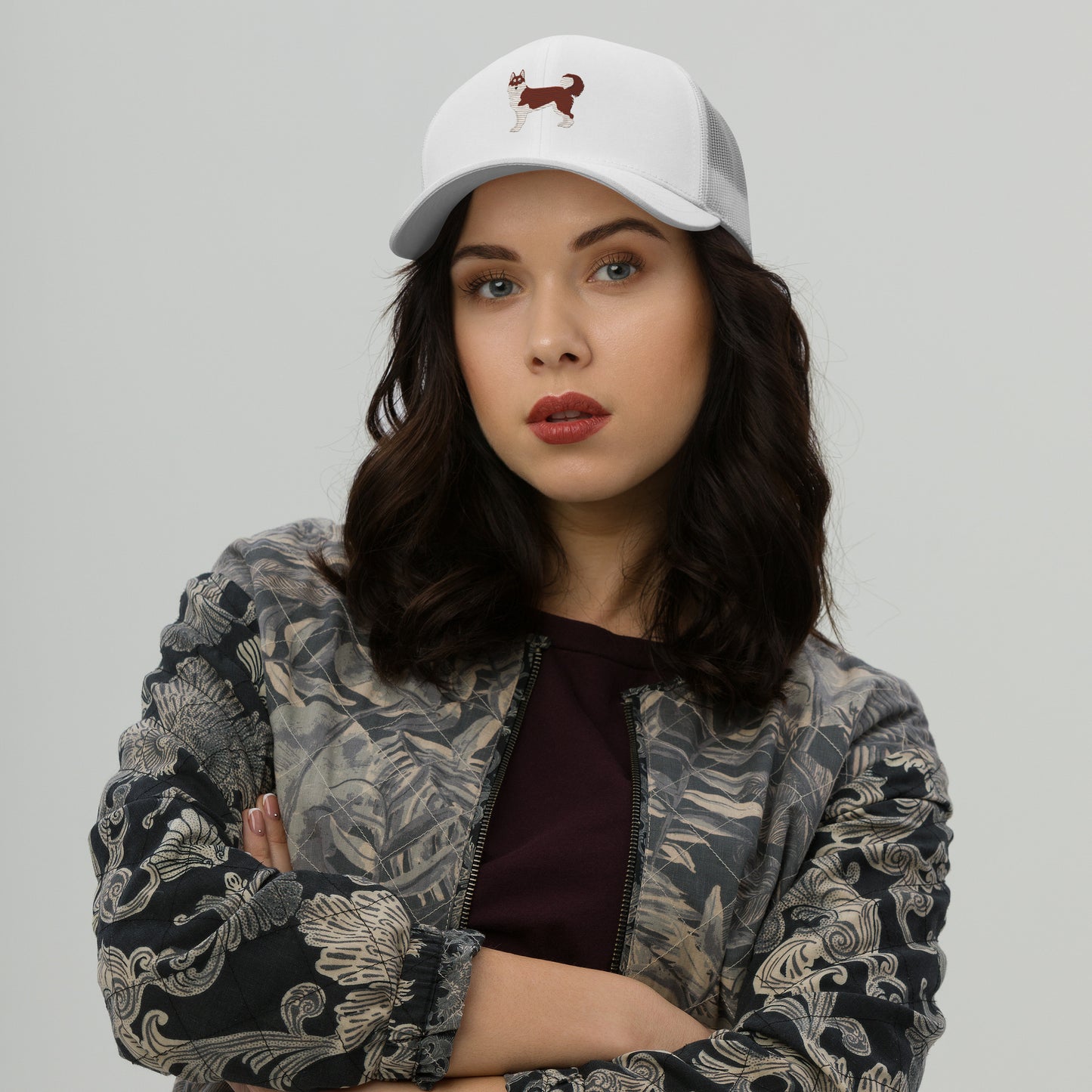 Alaskan Malamute Trucker Cap - Embroidered - Wildlife Soul Alaskan Malamute Trucker Cap - Embroidered