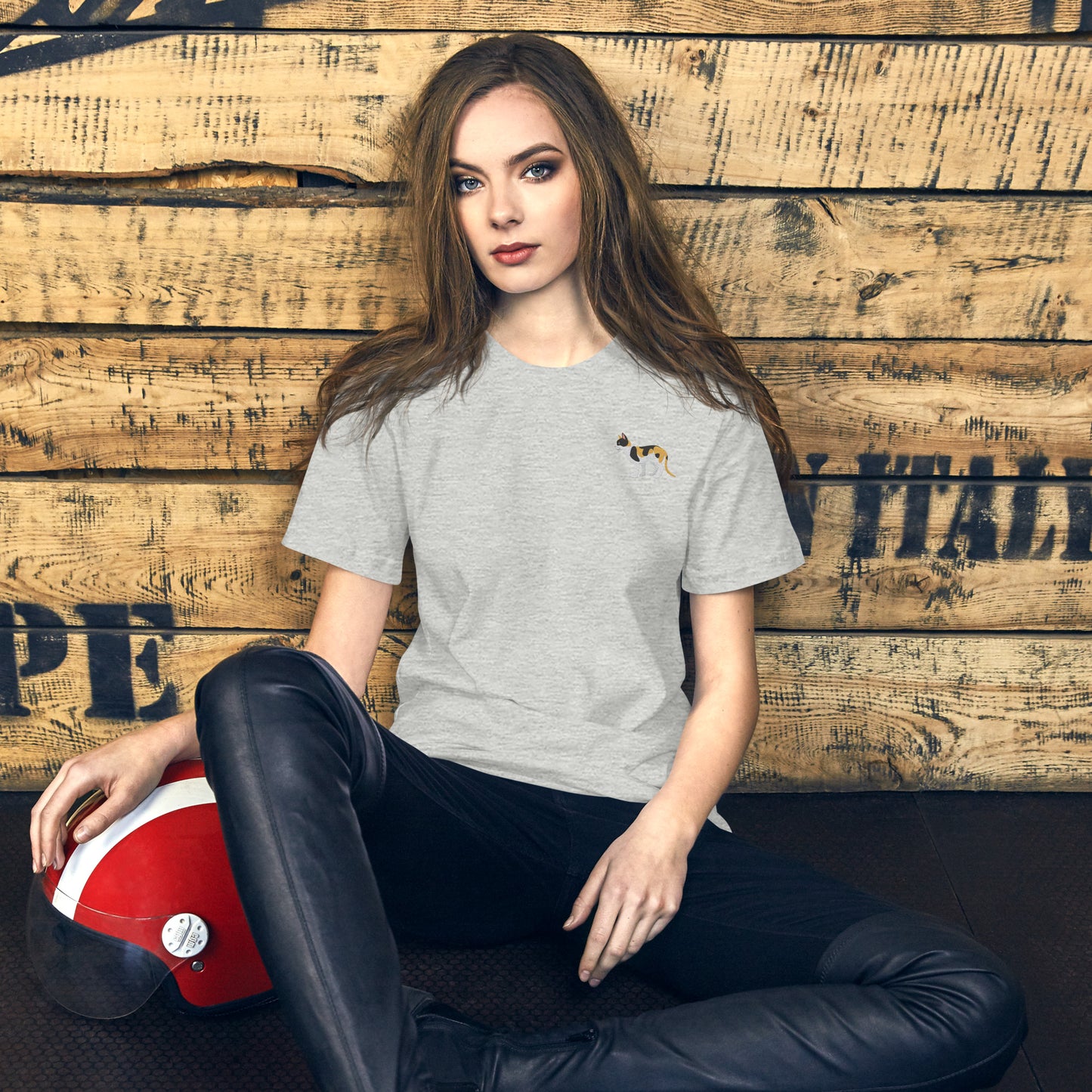 Cat Cotton T-shirt - Embroidered - Wildlife Soul Cat Cotton T-shirt - Embroidered
