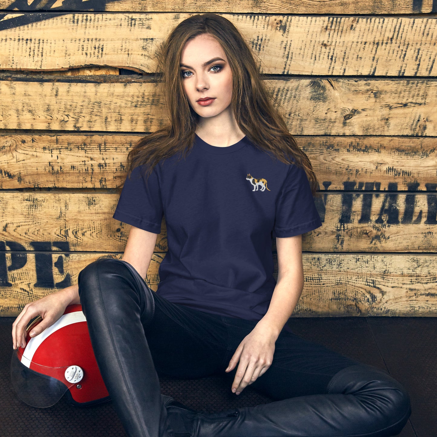 Cat Cotton T-shirt - Embroidered - Wildlife Soul Cat Cotton T-shirt - Embroidered