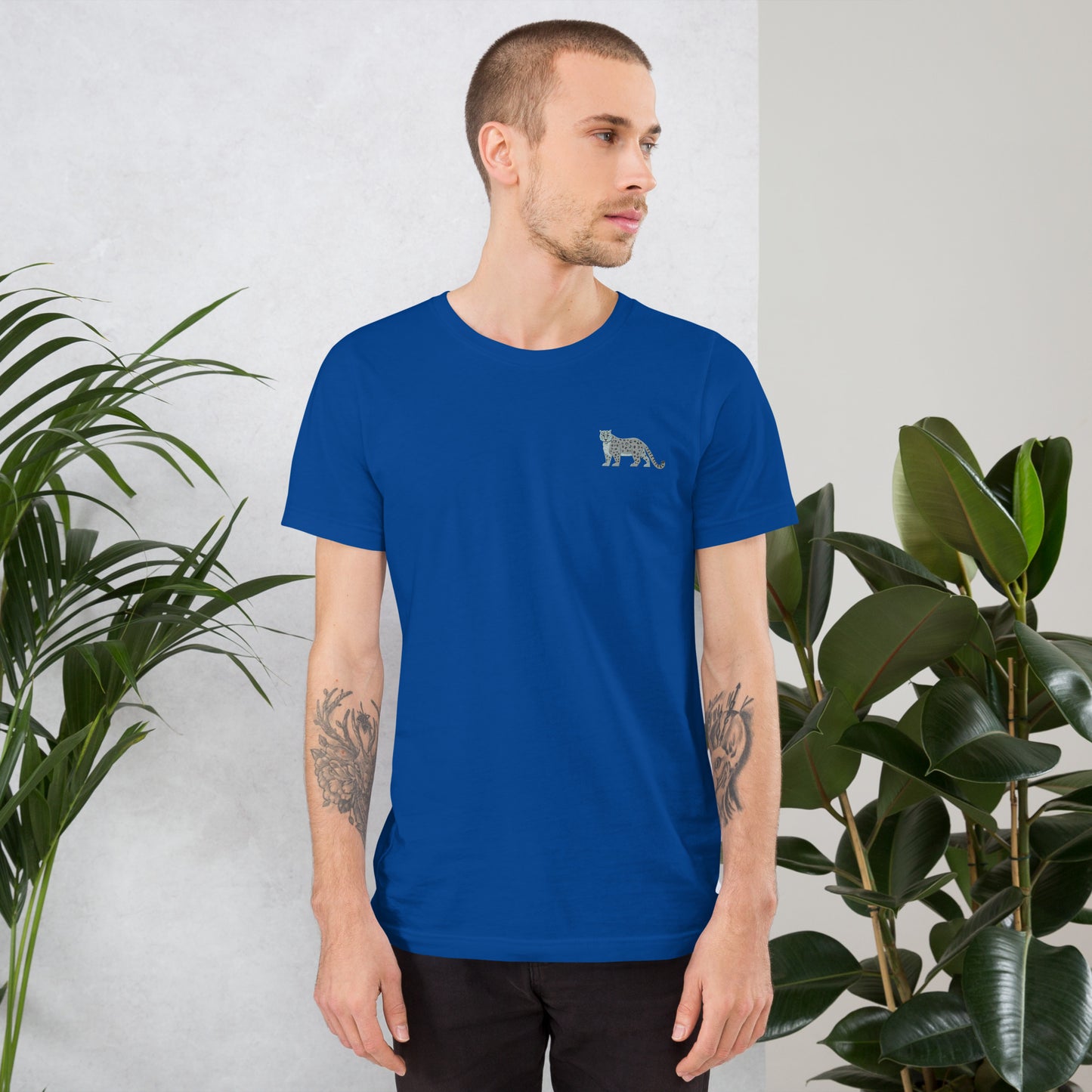Snow leopard Cotton T-Shirt - Embroidered - Wildlife Soul Snow leopard Cotton T-Shirt - Embroidered