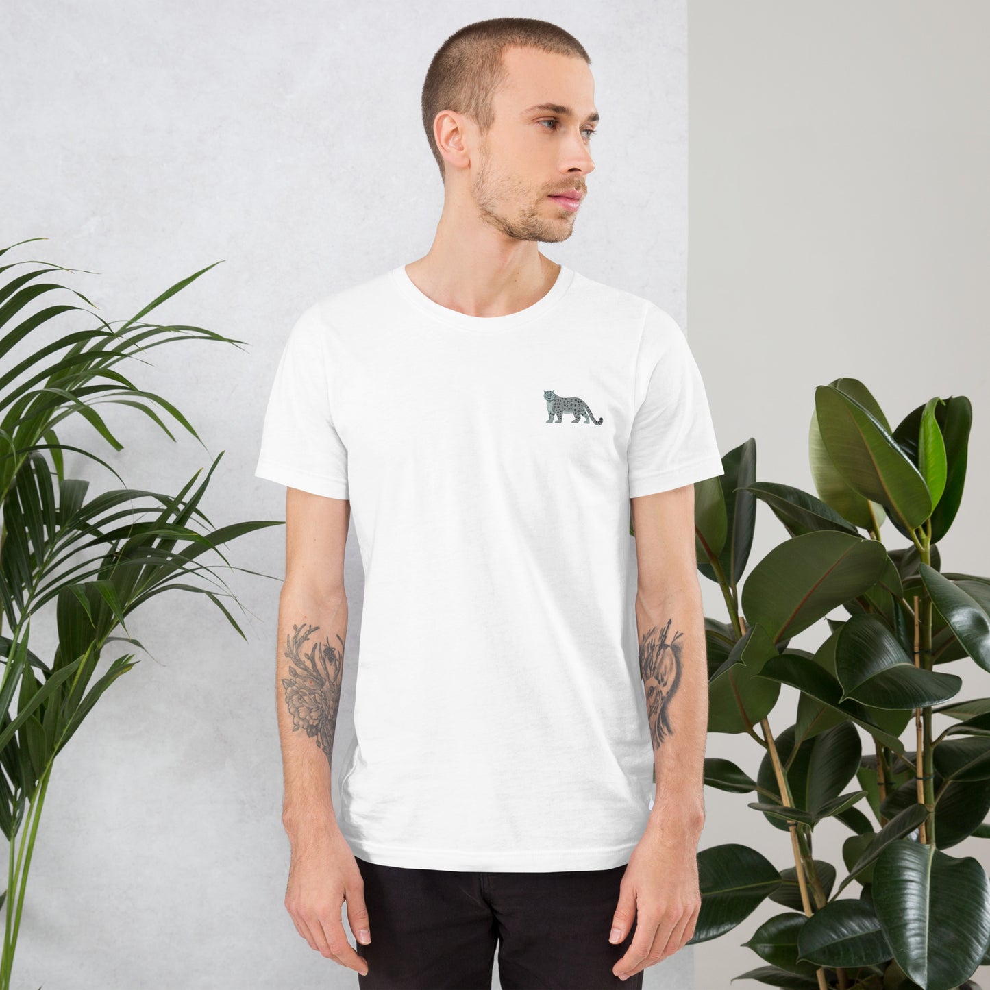 Snow leopard Cotton T-Shirt - Embroidered - Wildlife Soul Snow leopard Cotton T-Shirt - Embroidered