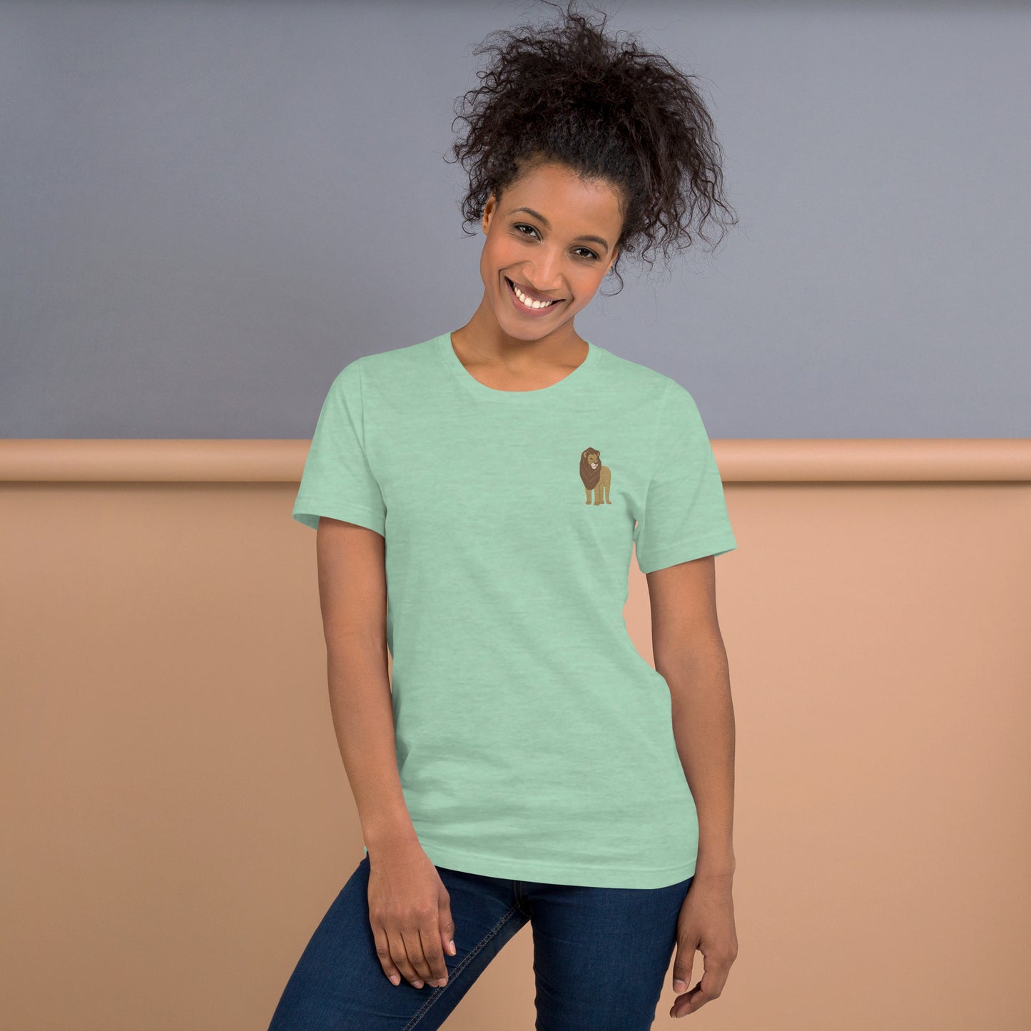 Lion Cotton T-Shirt - Embroidered - Wildlife Soul   Lion Cotton T-Shirt - Embroidered