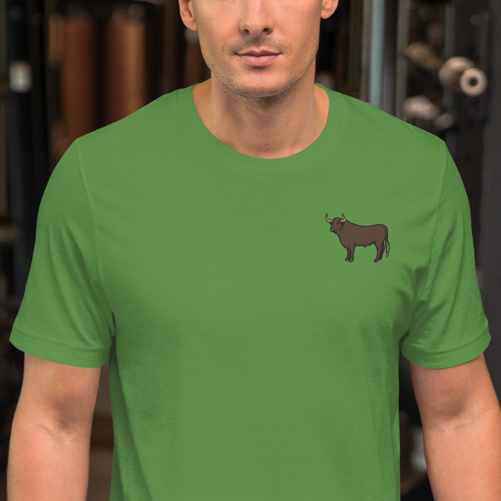 Bull Cotton T-Shirt - Embroidered - Wildlife Soul   Bull Cotton T-Shirt - Embroidered