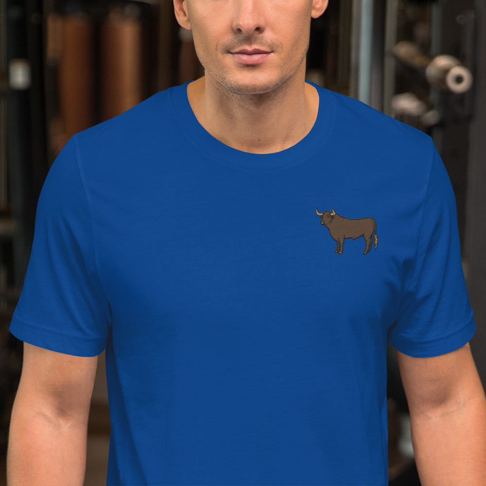 Bull Cotton T-Shirt - Embroidered - Wildlife Soul   Bull Cotton T-Shirt - Embroidered