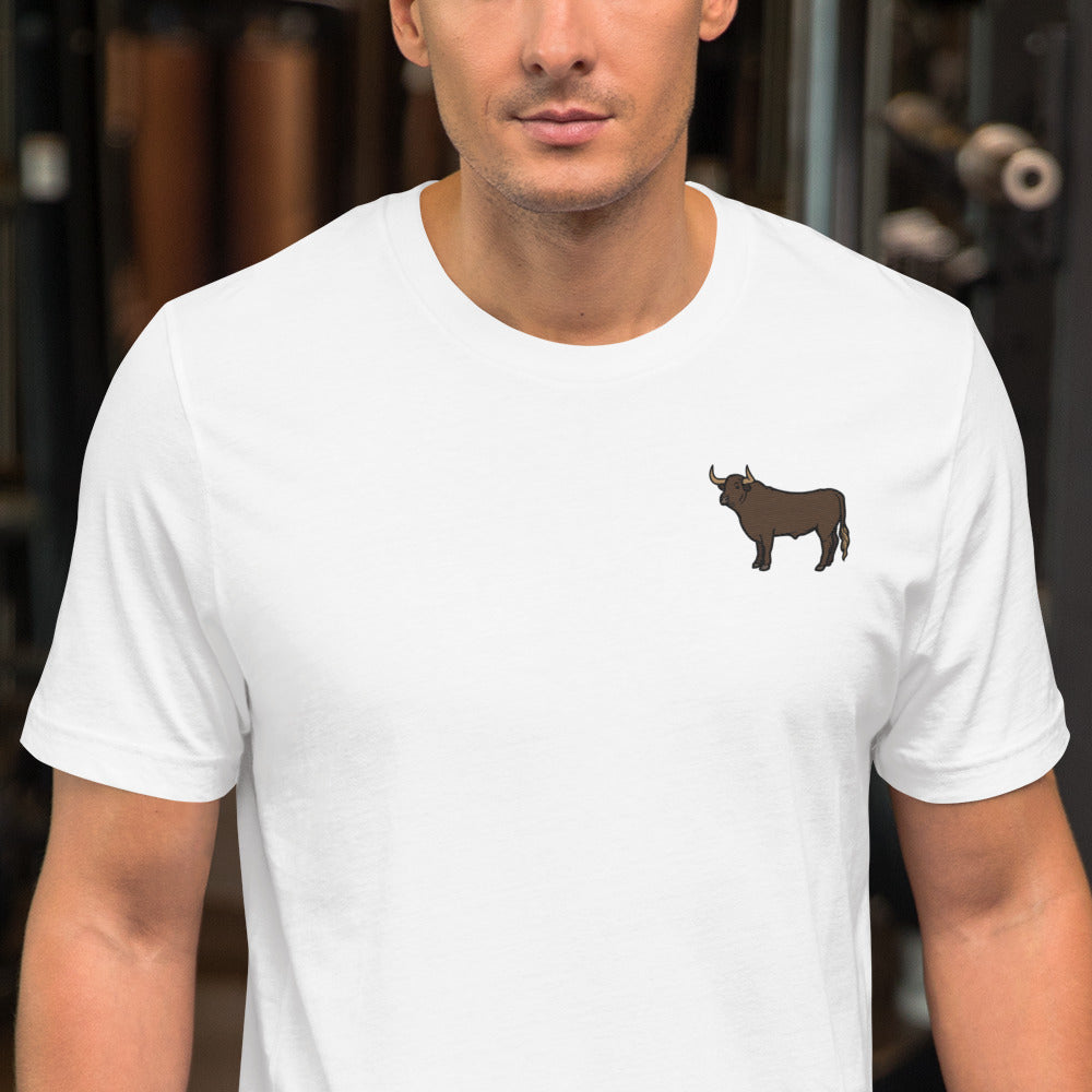 Bull Cotton T-Shirt - Embroidered - Wildlife Soul   Bull Cotton T-Shirt - Embroidered